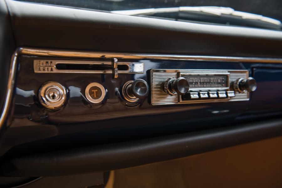 Детали интерьера Ferrari 250 GT Coupe (1433GT) 1959 года  (фото 7 из 26)